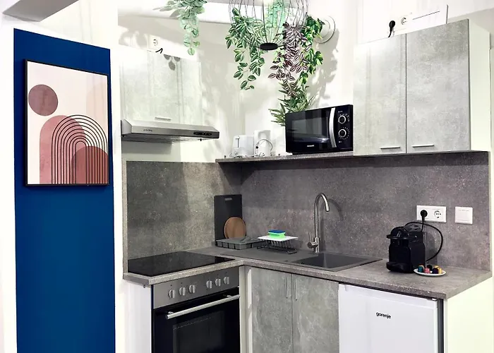 Appartement 3 Bedroom Near Train Station Wenen