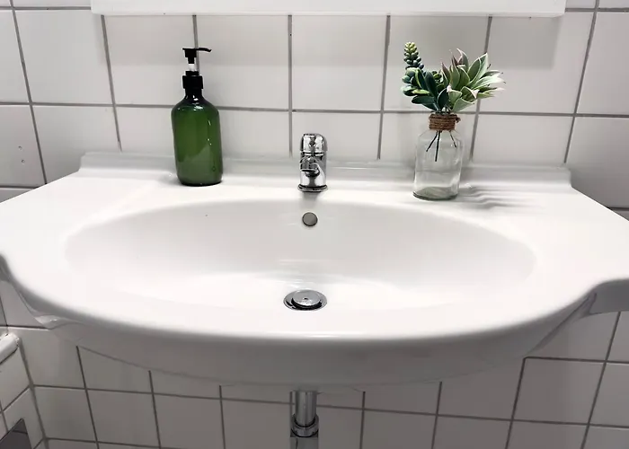Appartement 3 Bedroom Near Train Station *